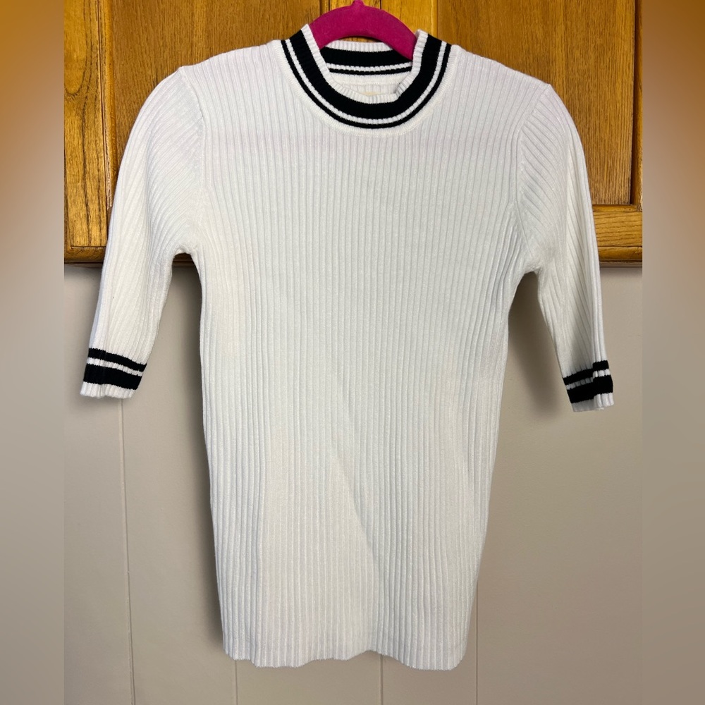 NWT Kidpik white with black trim ribbed knit short-sleeve sweater, Girl’s L (12)